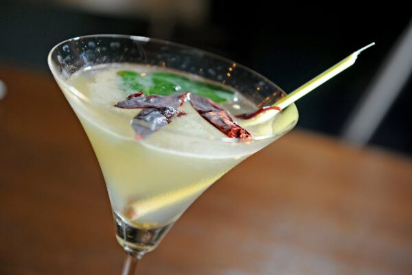 Mixers & Garnishes